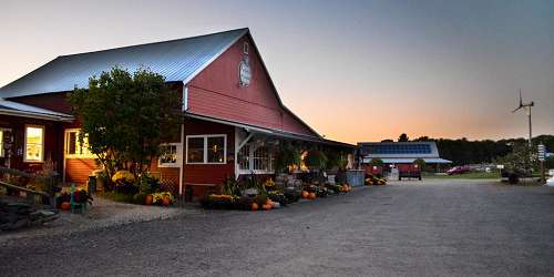 Red Apple Farm - Phillipston, MA