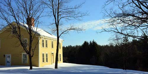 Historic Home in Bedford - Greater Merrimack Valley MA