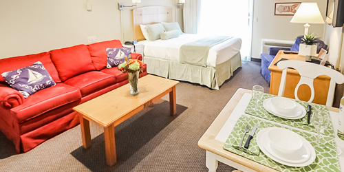 Living Area - Riverview Resort - South Yarmouth, MA
