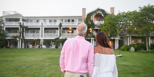 Outdoor View - Winnetu Oceanside Resort - Edgartown, MA