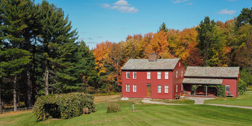 Fruitlands Museum