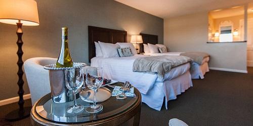 Double Room with Champagne - Inn at Scituate Harbor - Scituate Harbor, MA