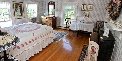 Cozy Room at Maguire House B&B in Ashburnham, MA - Visit North Central Massachusetts
